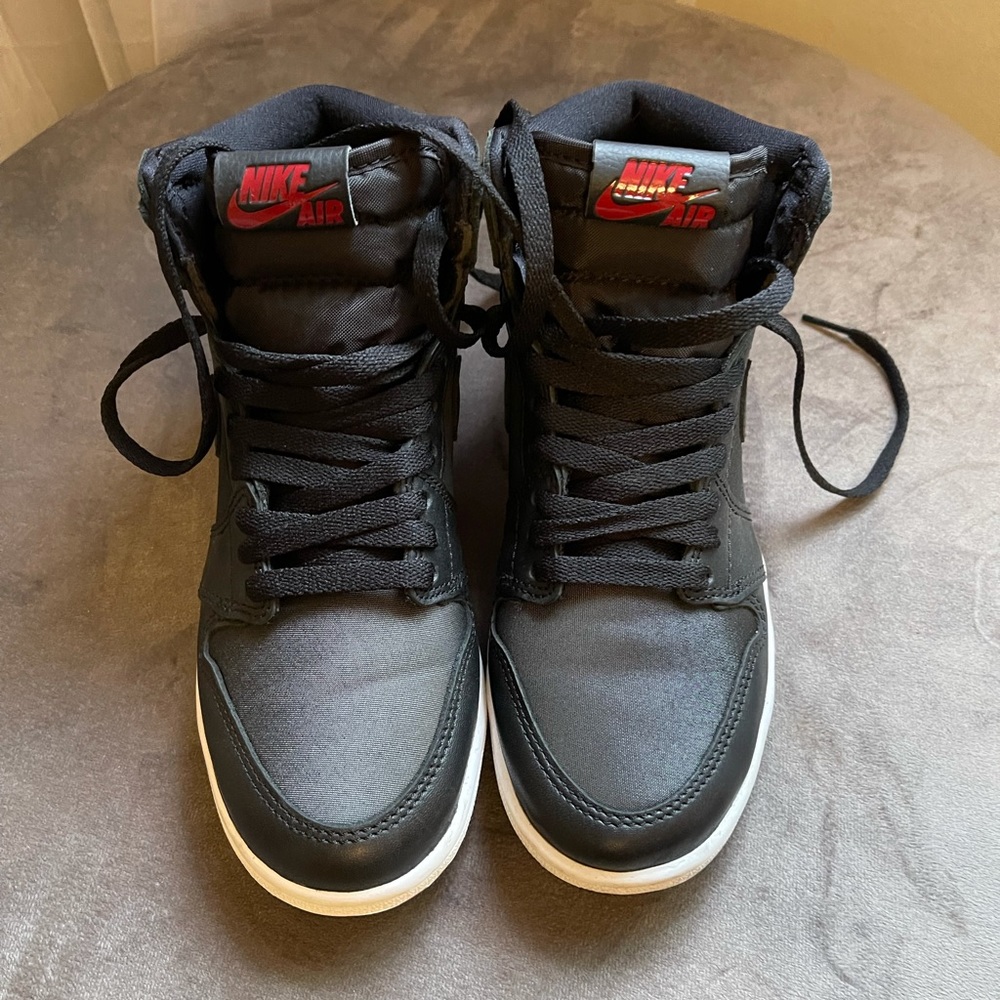 Air Jordan 1